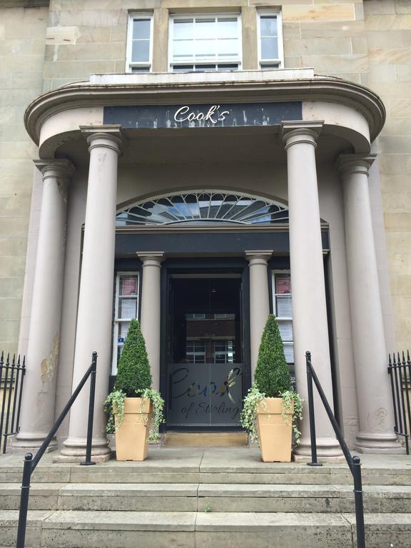 Cook'S Of Stirling Hotel Exterior photo